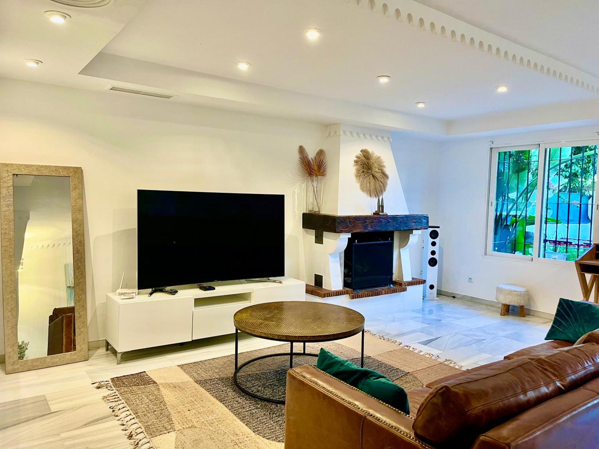Holiday home Trocadero Beach, Tennis And Pool