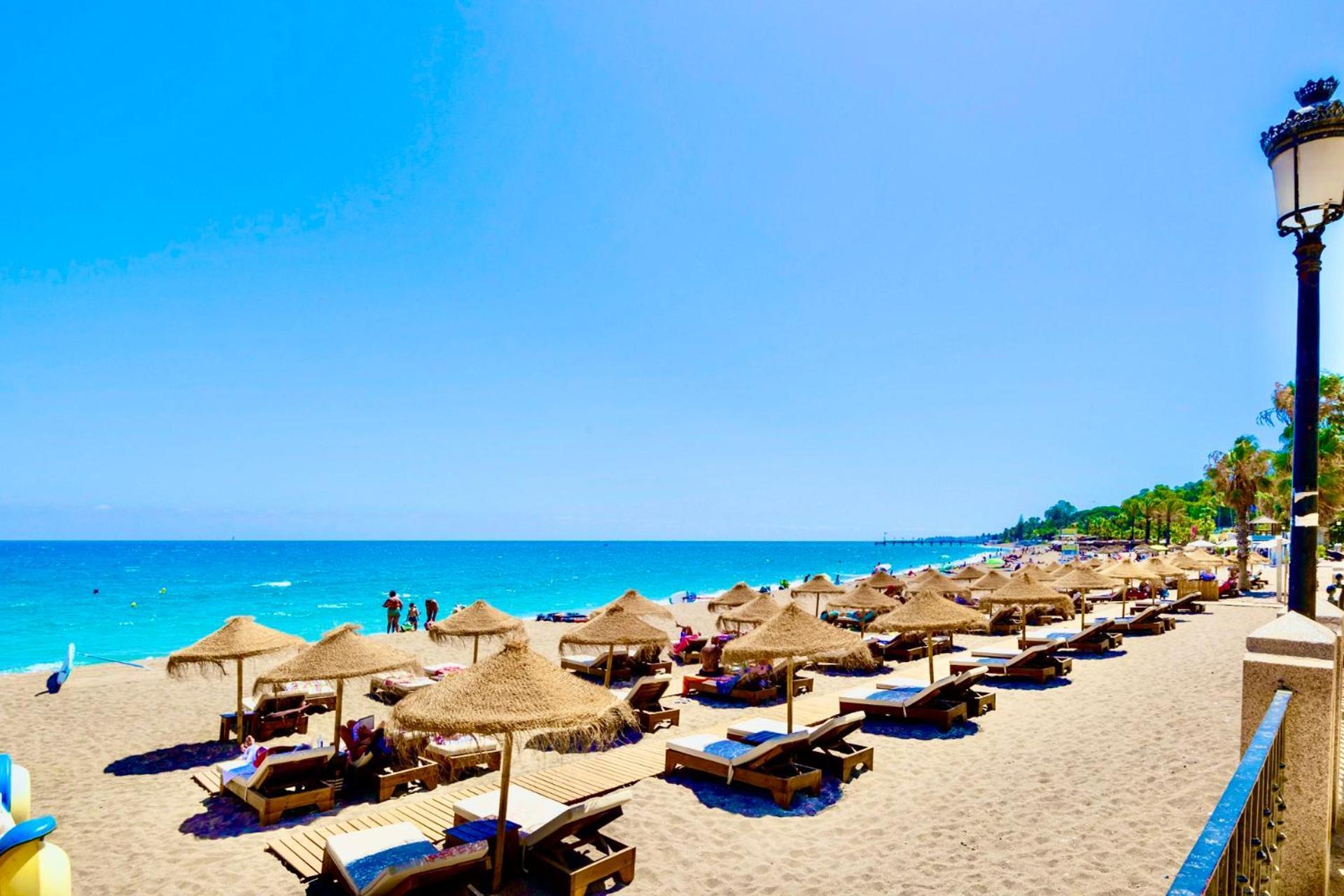 Holiday home Trocadero Beach, Tennis And Pool Marbella
